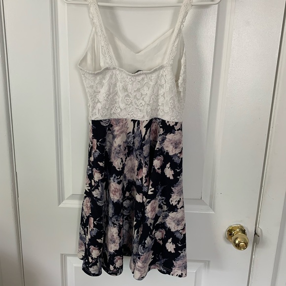 Eclipse / US M / A-line floral mini dress - Picture 4 of 5